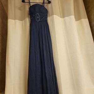 Bcbg maxazria evening gown